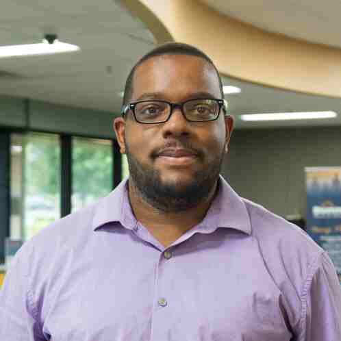 Rich Bonnet headshot